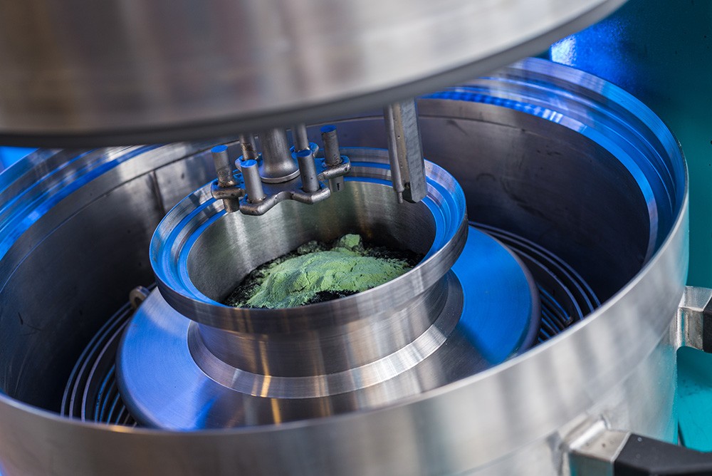 Leistungsfähige Batterien für stationäre und mobile Anwendungen: Hierzu wird an neuen Elektrodenmaterialien für Hochenergiespeicher geforscht.